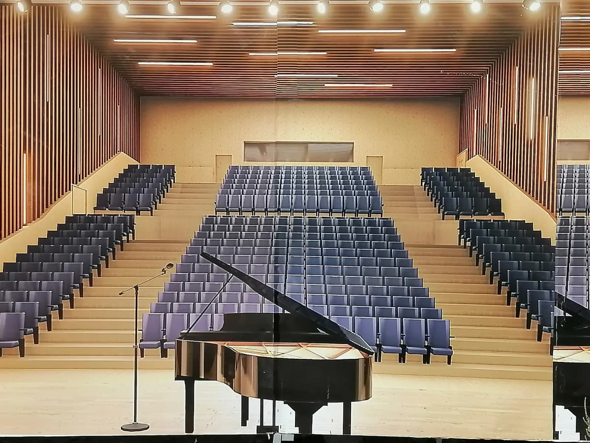 Maison des Arts d'Agadir, auditorium avec piano